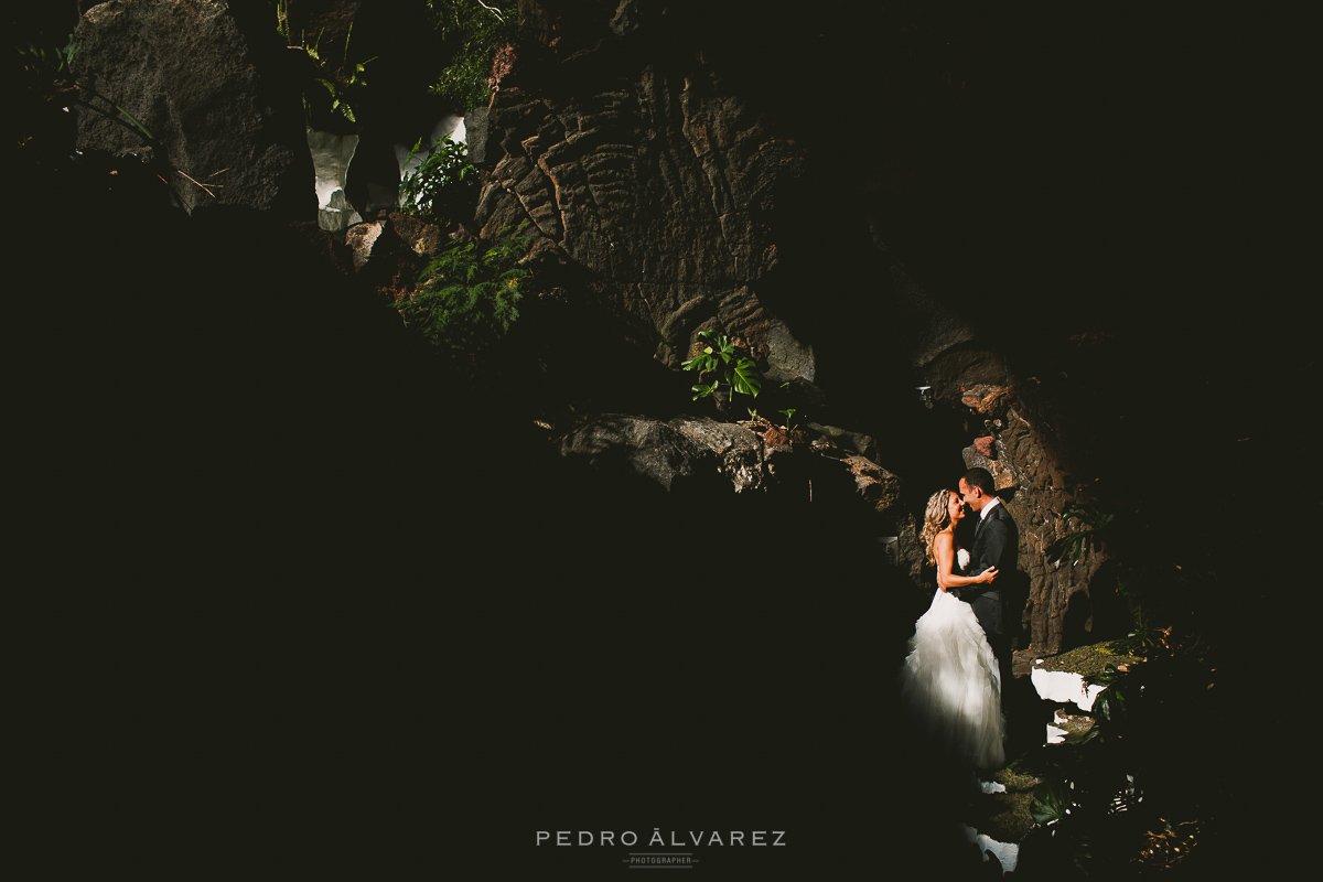 Fotógrafos de boda en Lanzarote Cueva de los Verdes