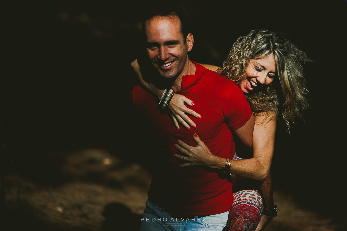 Fotos de pareja en la montaña en Gran Canaria