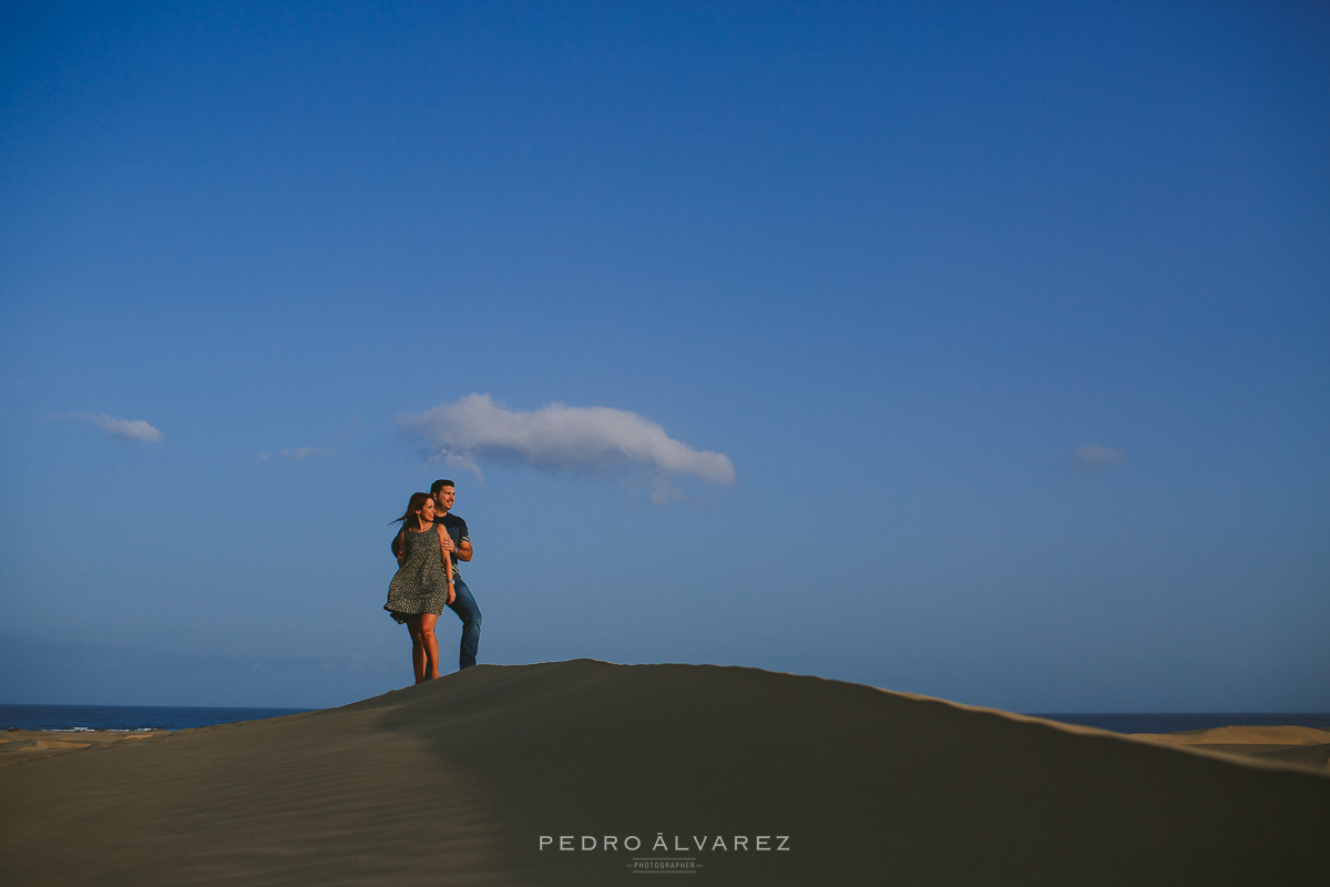 Sesión de fotos de pre boda en las Dunas de Maspalomas