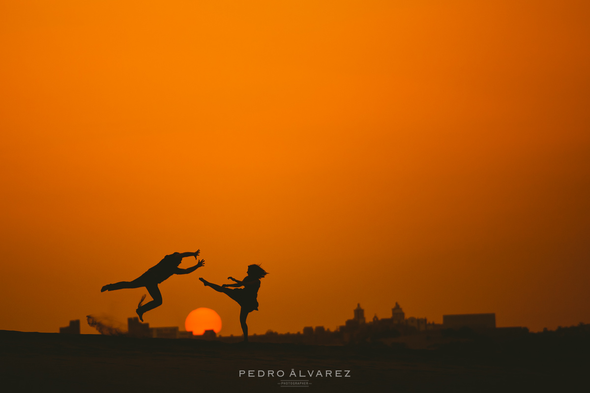 Sesión de fotos de pre boda en las Dunas de Maspalomas