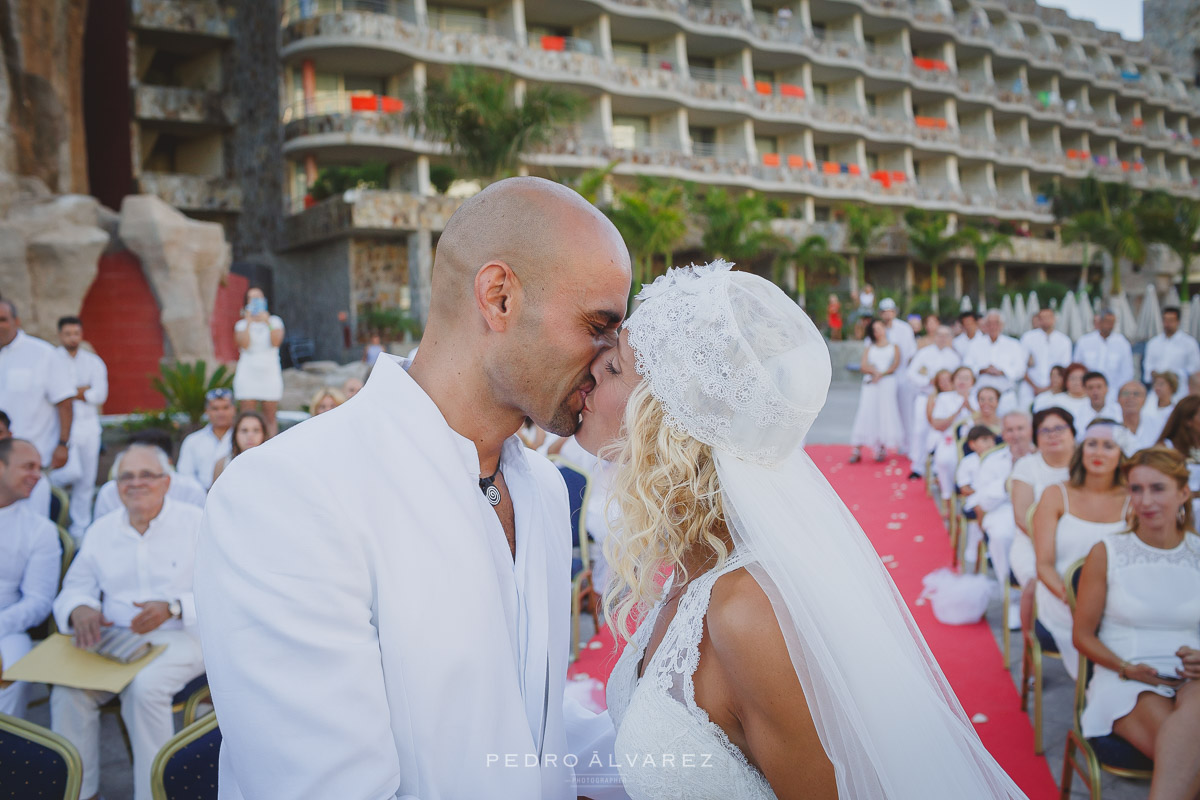 Ceremonia de boda ibicenca en el Hotel Paradise Valle Taurito Canarias 