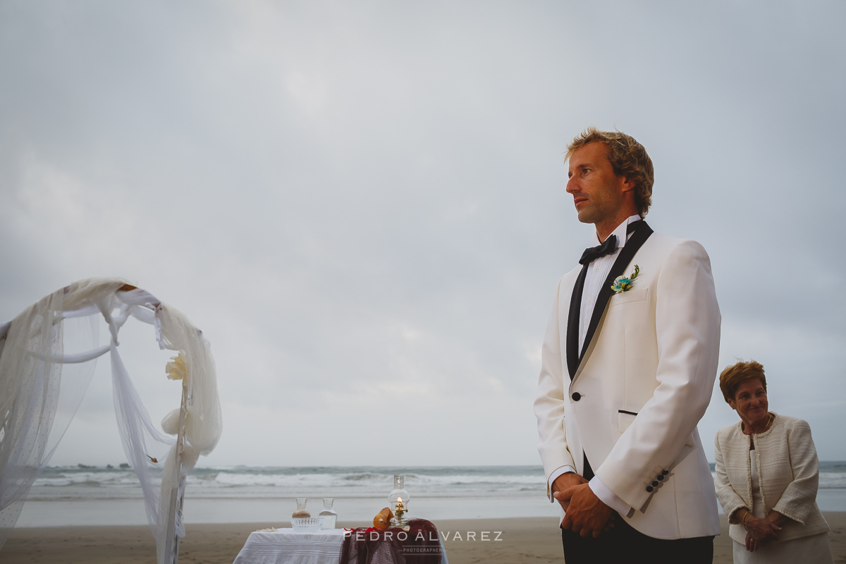 Fotógrafos de bodas en Lanzarote fotos bodas en la playa Canarias 