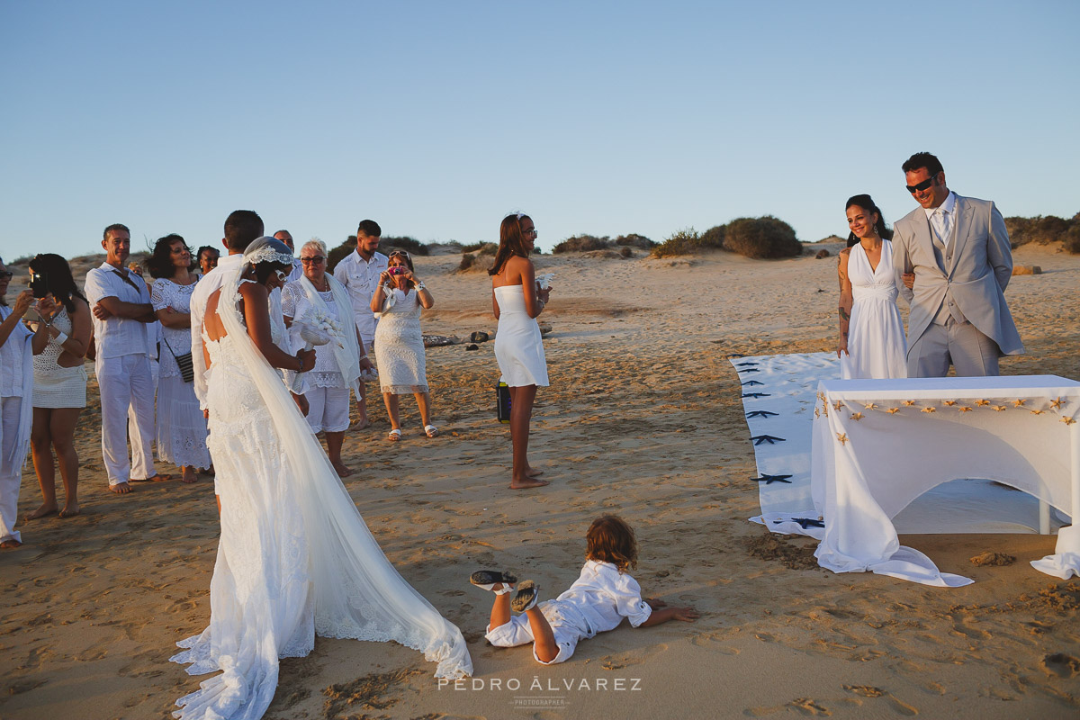 Fotógrafos de boda en La Graciosa Canarias