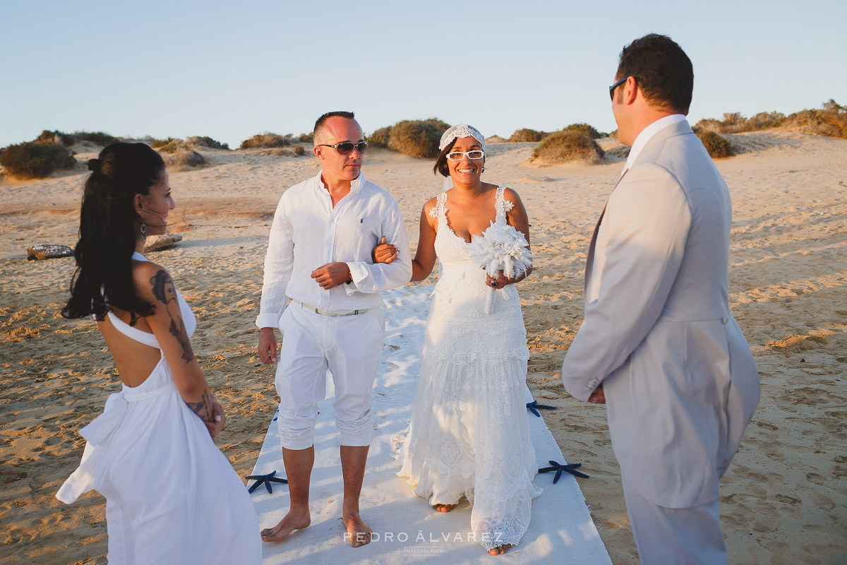 Fotógrafos de boda en La Graciosa Canarias