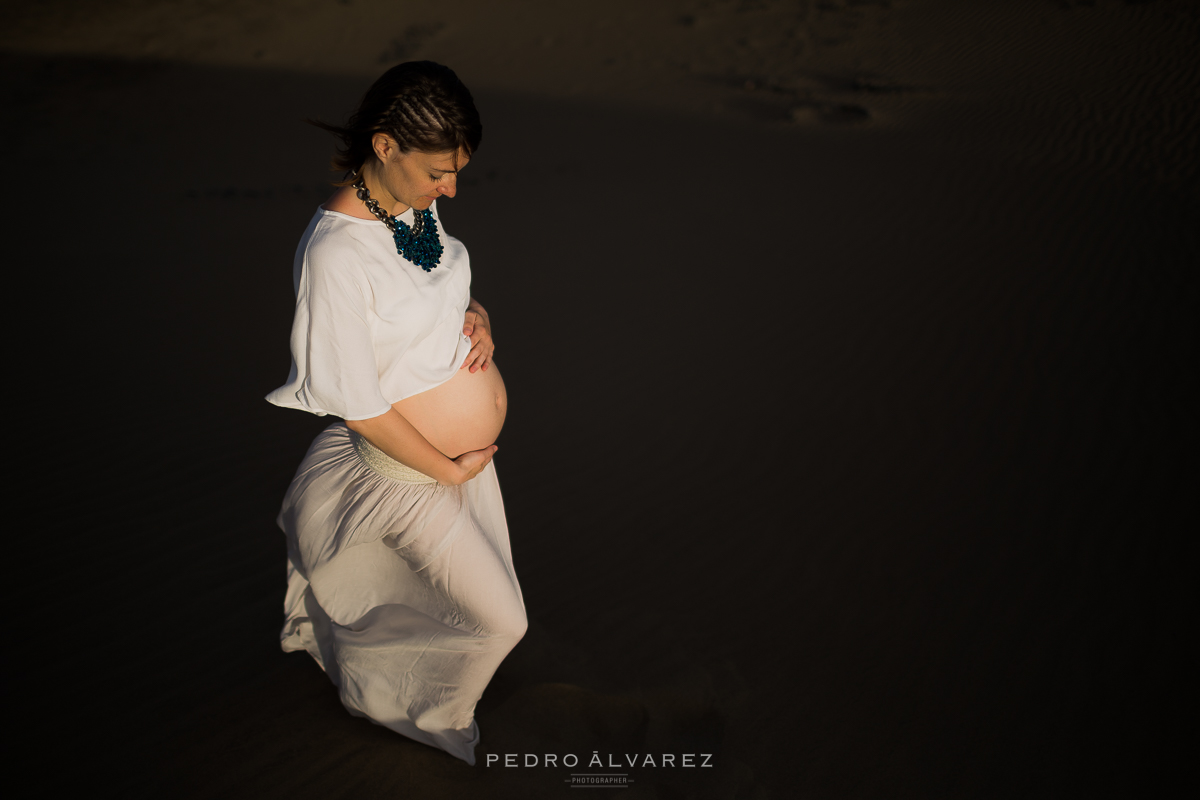 Fotos de maternidad embarazo Las Palmas de Gran Canaria dunas de