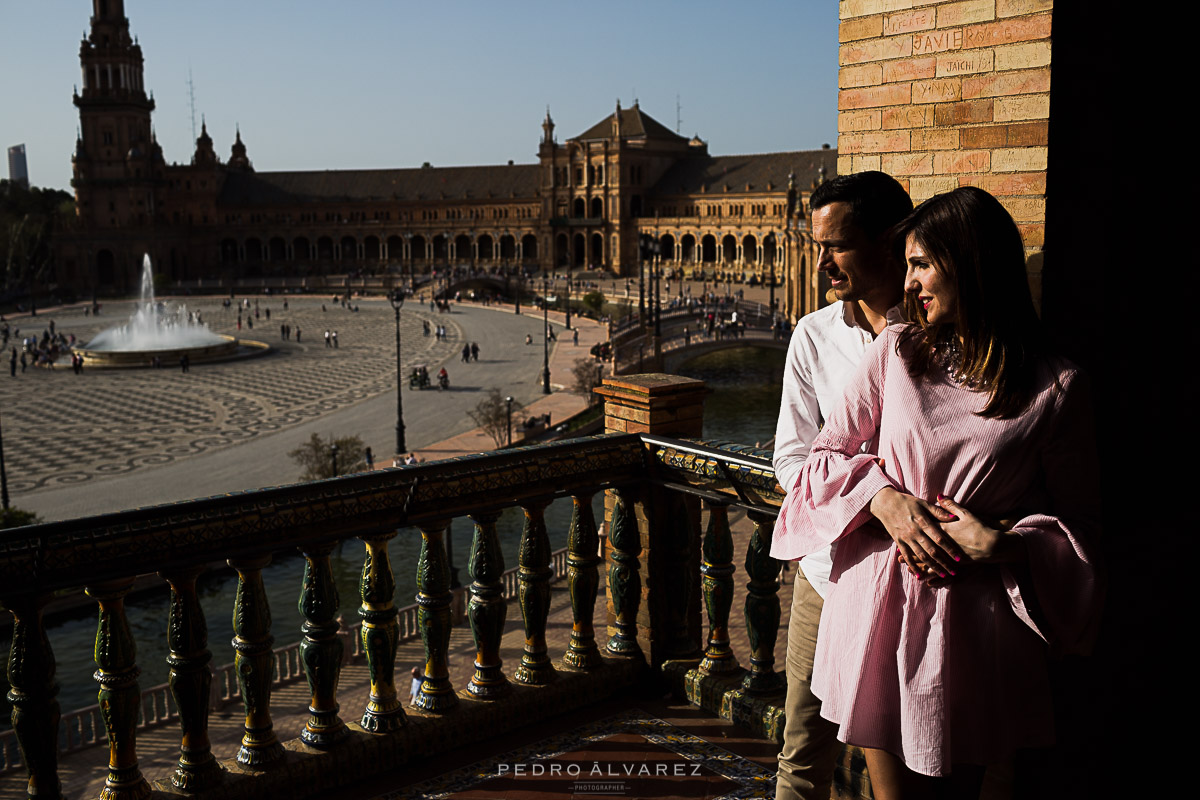 Fotógrafos de boda en Sevilla plaza de España