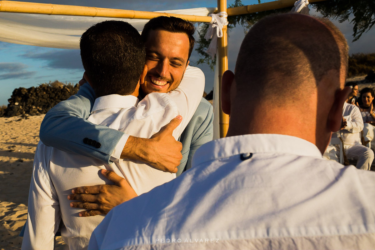 Fotos de Bodas ibicencas en la playa