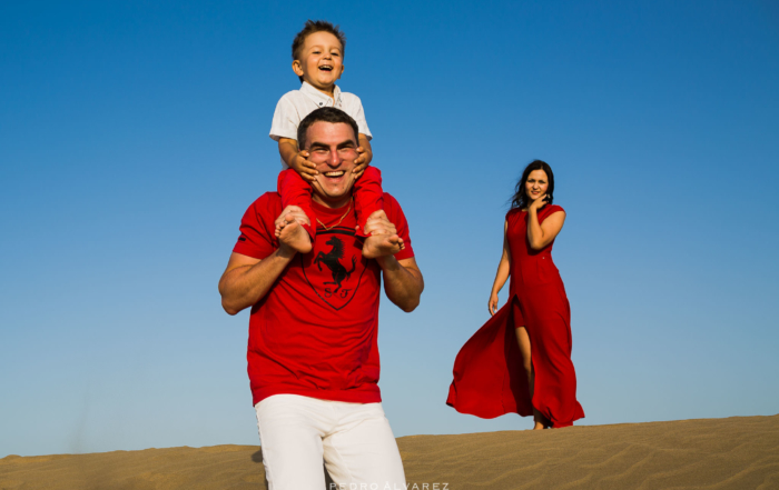 Sesión de fotos de familia en Las Palmas de Gran Canaria Dunas Maspalomas Playa