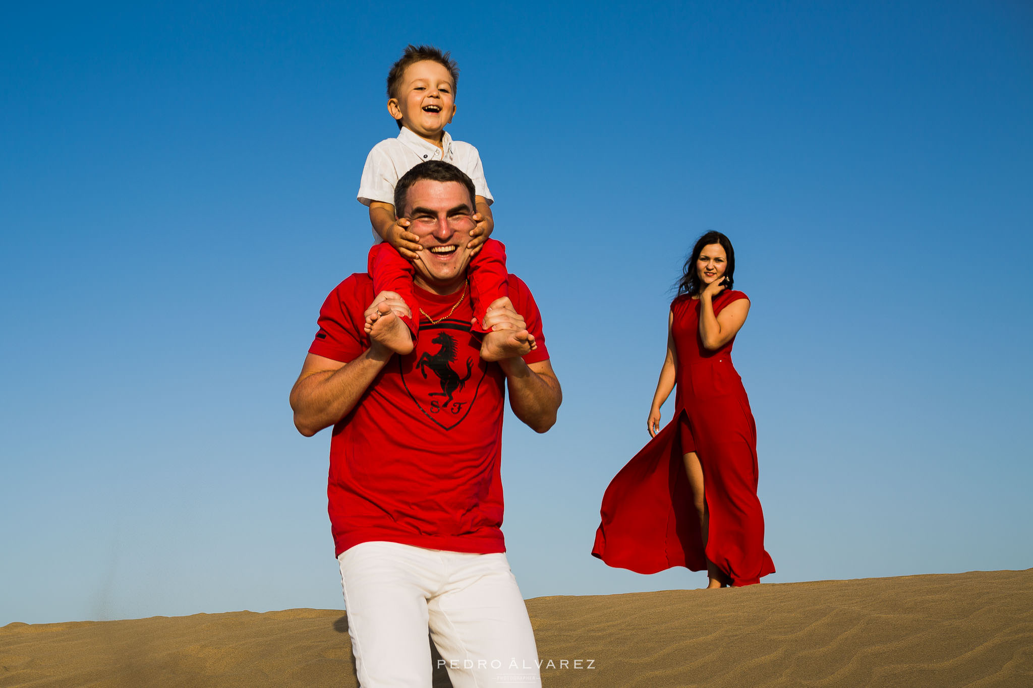 Sesión de fotos de familia en Las Palmas de Gran Canaria Dunas Maspalomas Playa