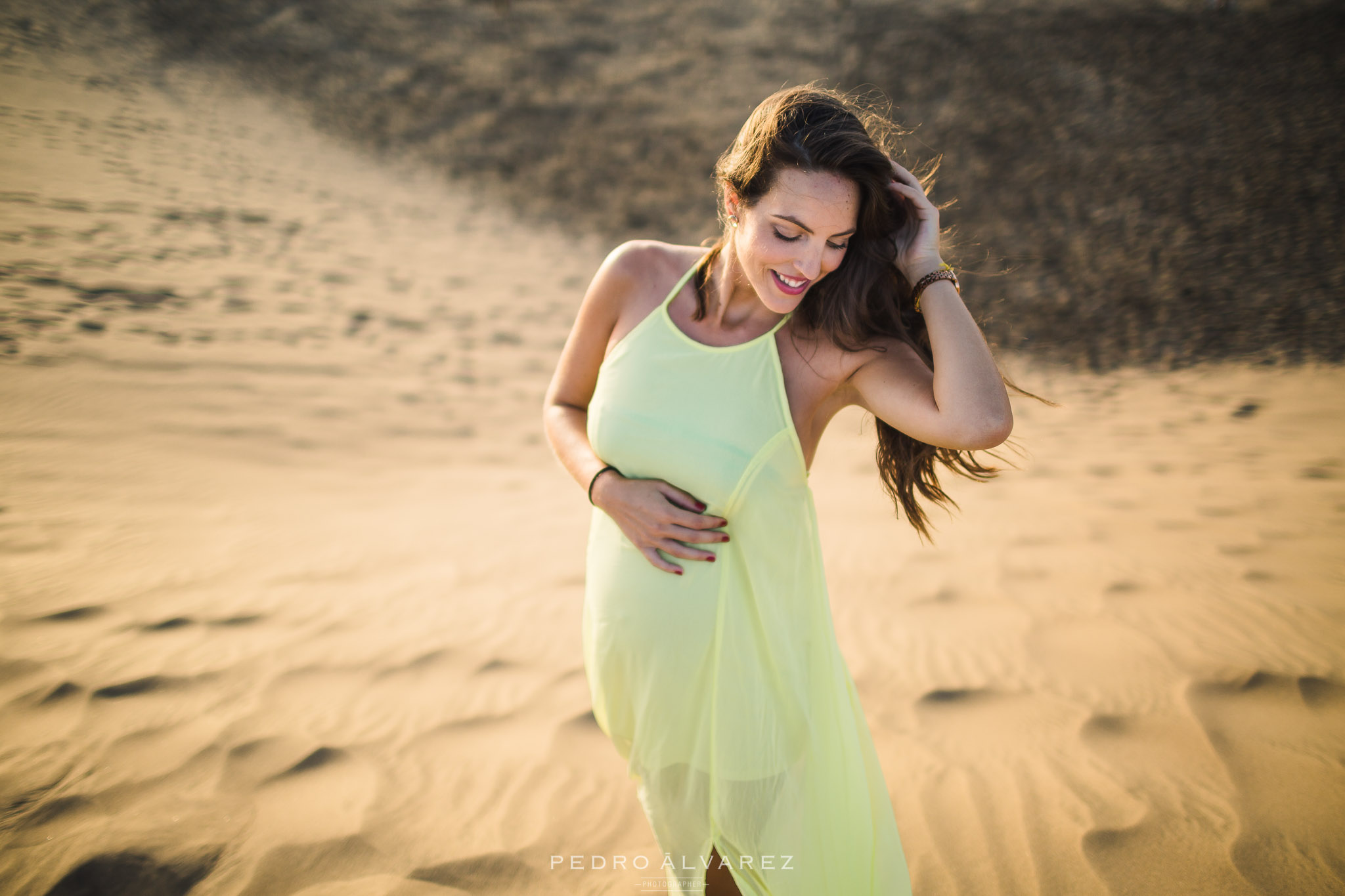 Fotos de maternidad en las Dunas de Maspalomas