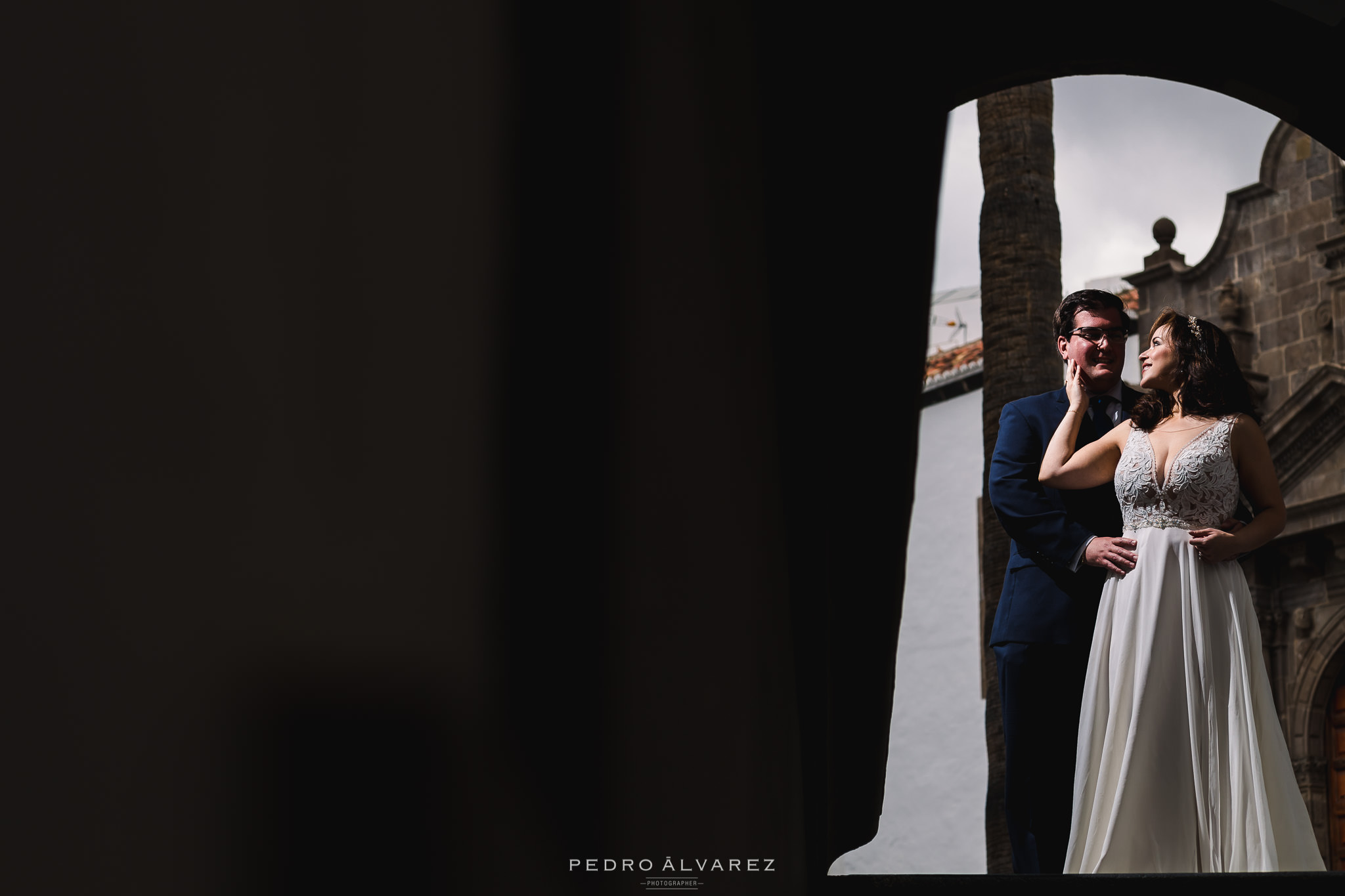 Pareja paseando por Santa Cruz de La Palma