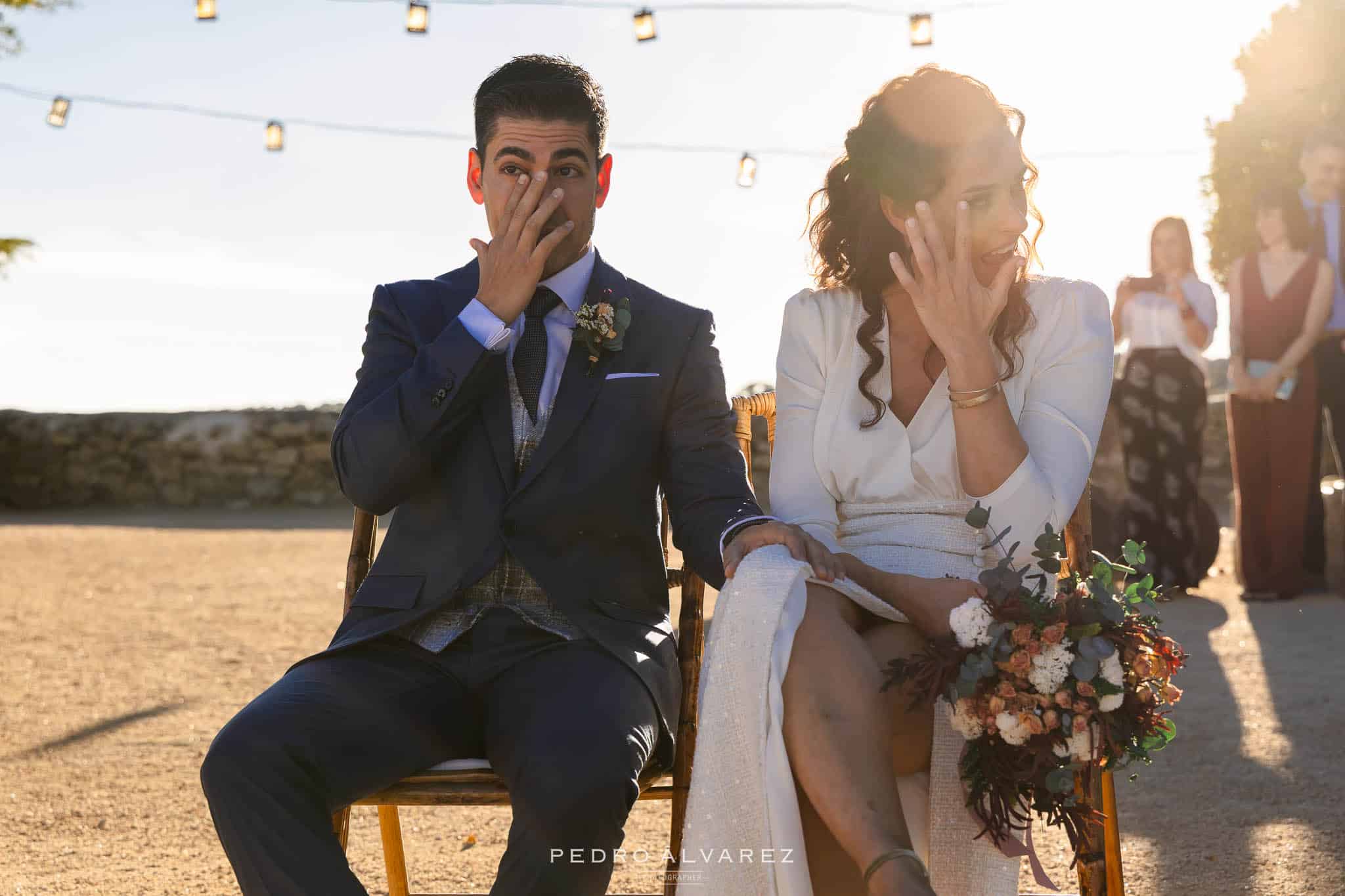 Novios emocionados en su Boda en la Finca Najaraya de Madrid